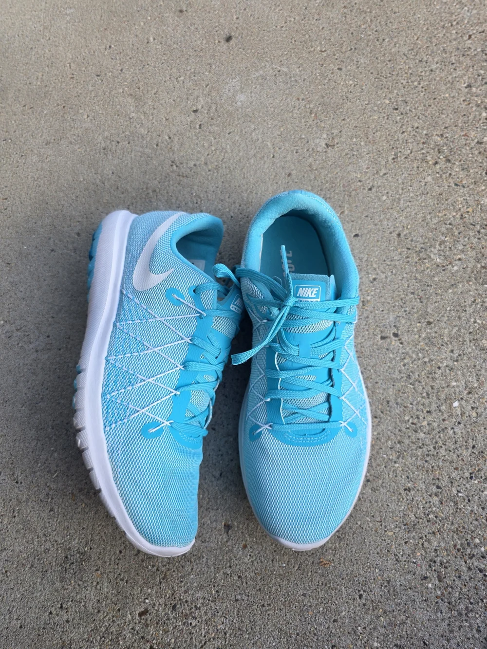 Nike Women's Flex Fury 2 Sneaker Size 9